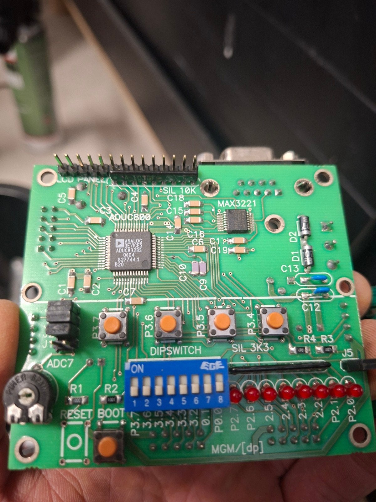 aduc800 ontwikkelingsboard, Enlèvement ou Envoi