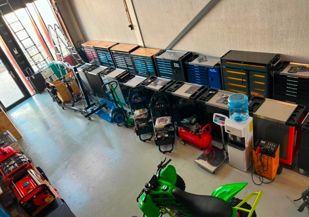 Showroom met gevulde gereedschapwagens vanaf €350, Doe-het-zelf en Bouw, Gereedschapskisten, Ophalen, Gevuld, Nieuw