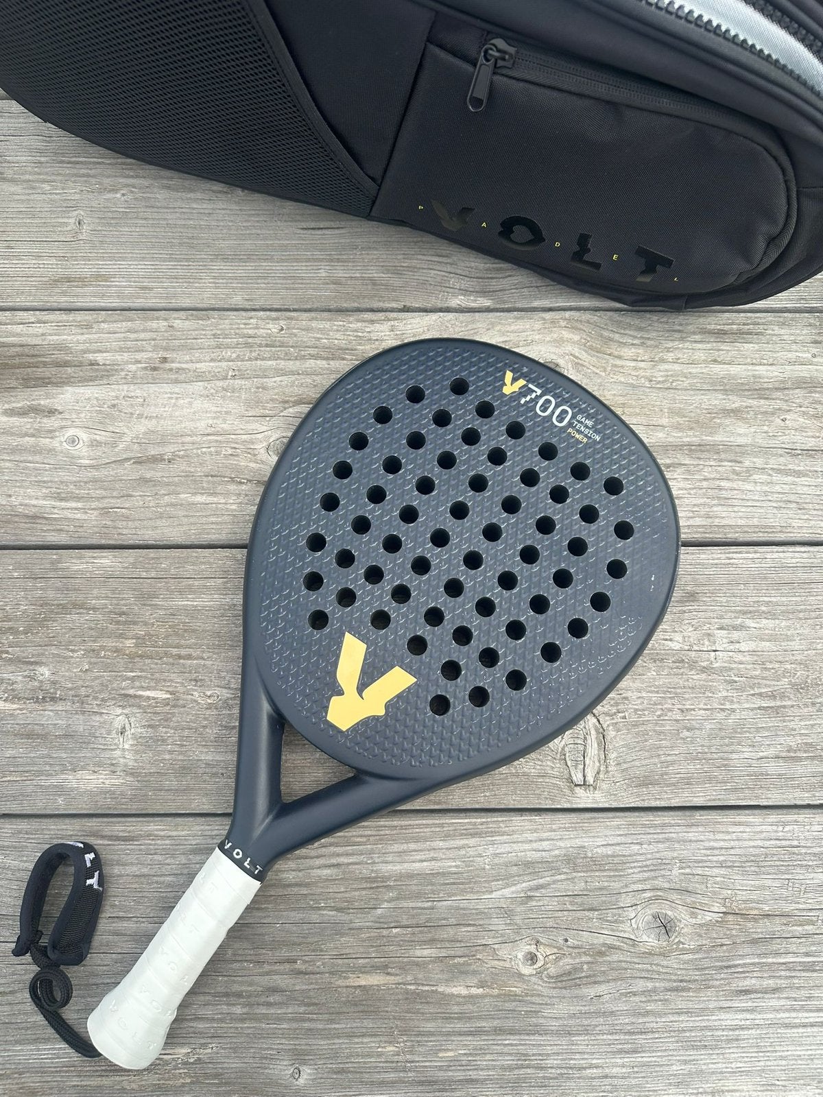 Volt 700 V23, Ophalen, Zo goed als nieuw, Padelracket