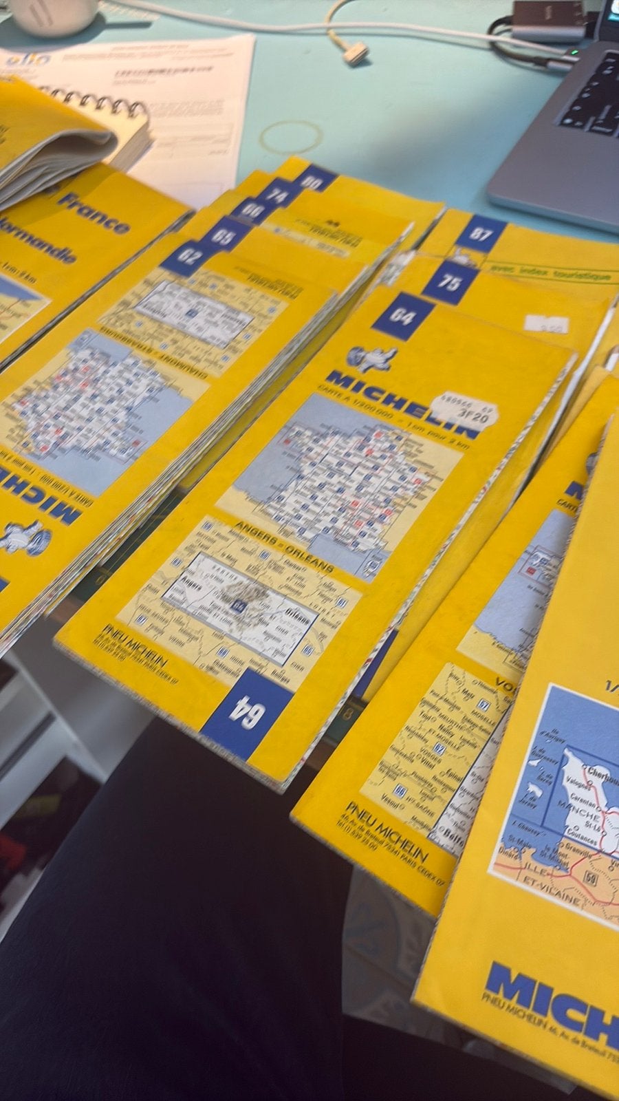 19 cartes routueres Michelin 1975-1989, Livres, Atlas & Cartes géographiques, Enlèvement ou Envoi, Utilisé, 1800 à 2000, Carte géographique