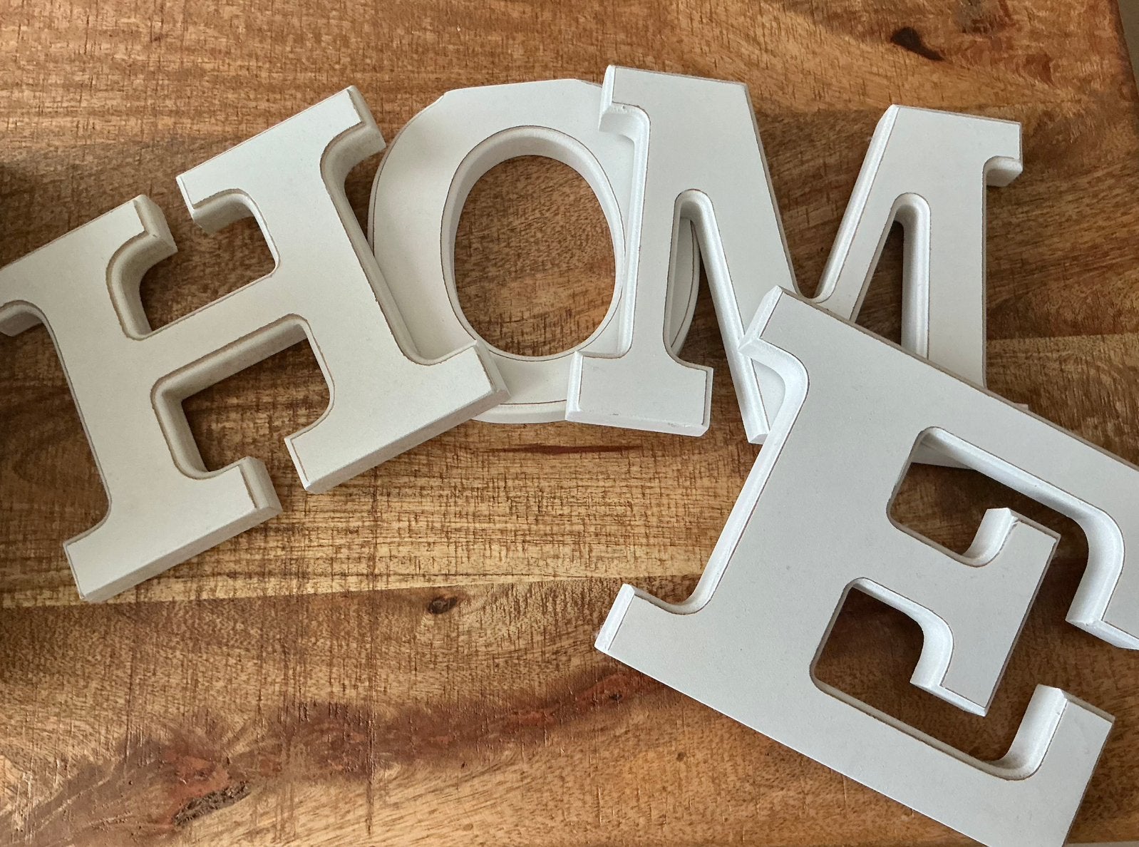 4 houten letters HOME, Huis en Inrichting, Woonaccessoires | Tekstborden en Spreuken, Verzenden, 15 cm, 15 cm, Zo goed als nieuw
