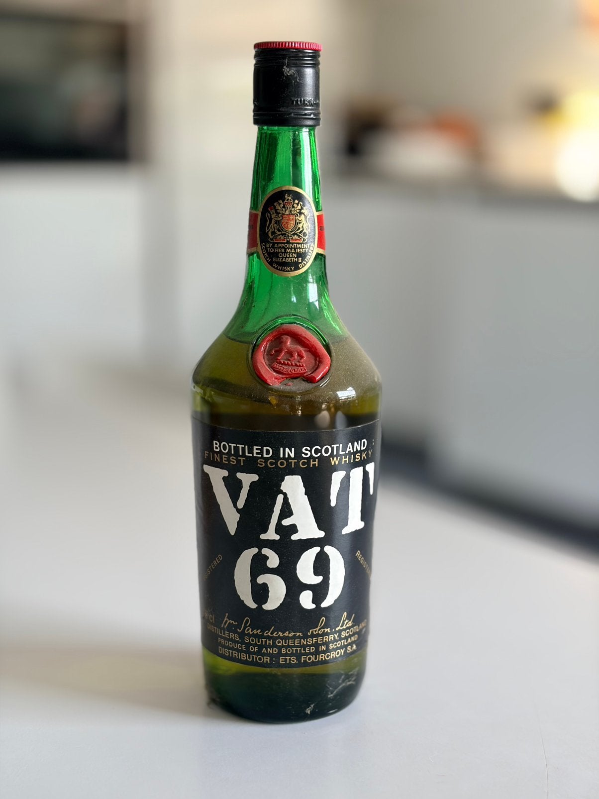 Whisky écossais Vintage Vat 69 — 24/06/1974, Collections, Enlèvement ou Envoi, Utilisé