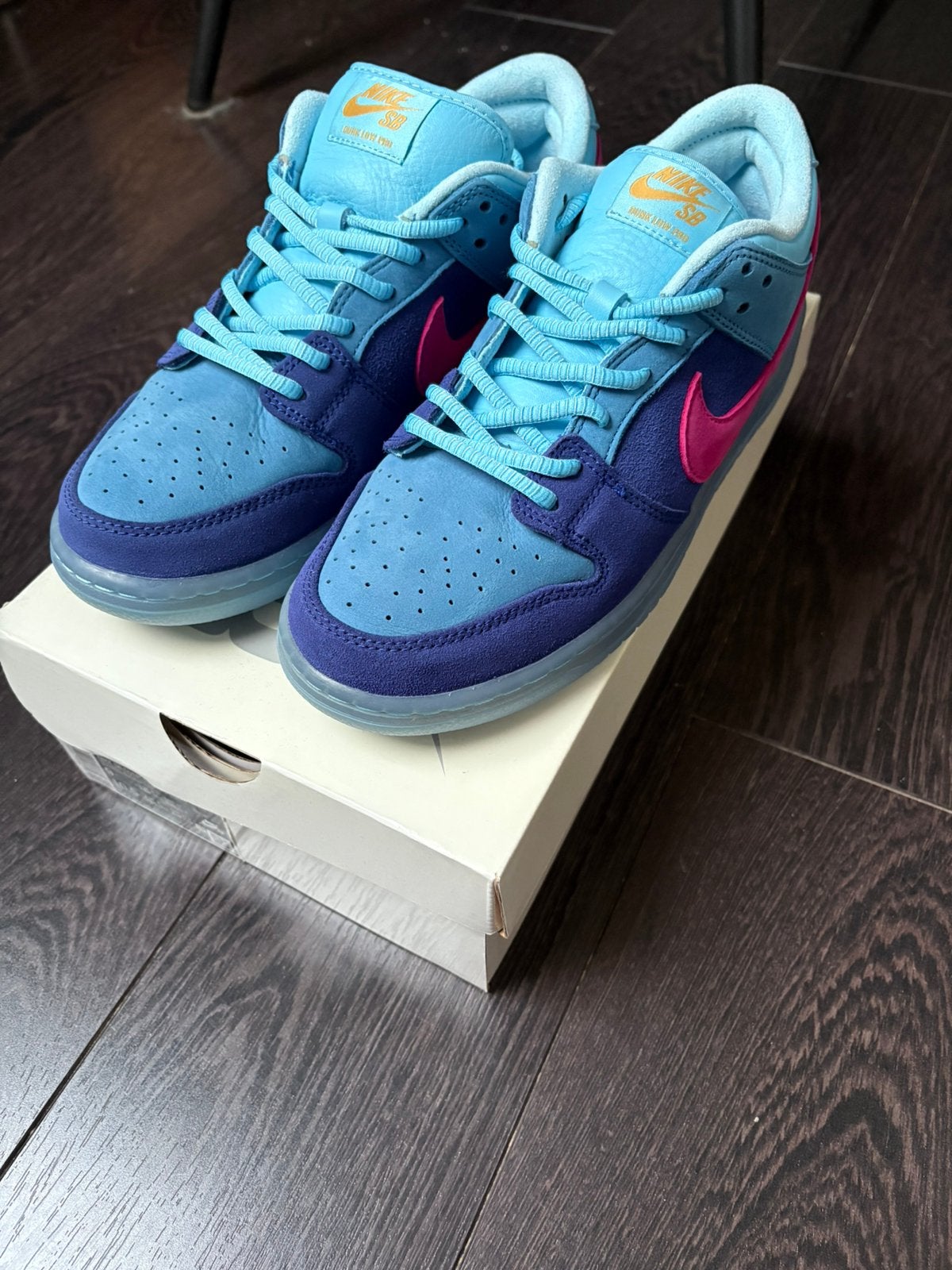 Nike sb dunk low run the jewels, Enlèvement ou Envoi, Comme neuf