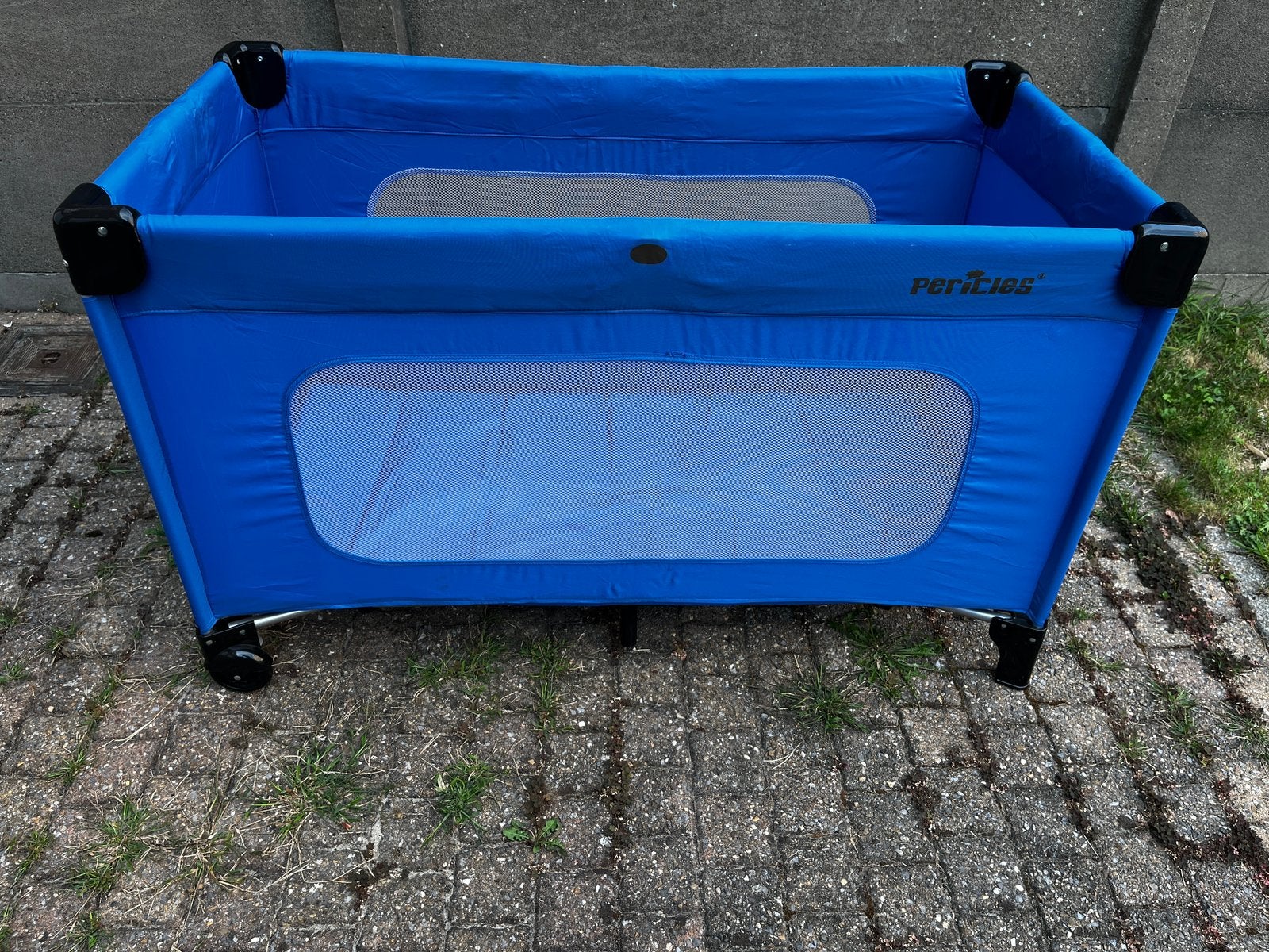 Pericles RB130 reisbedje met matras en draagtas, Ophalen, Zo goed als nieuw, Reisbedje