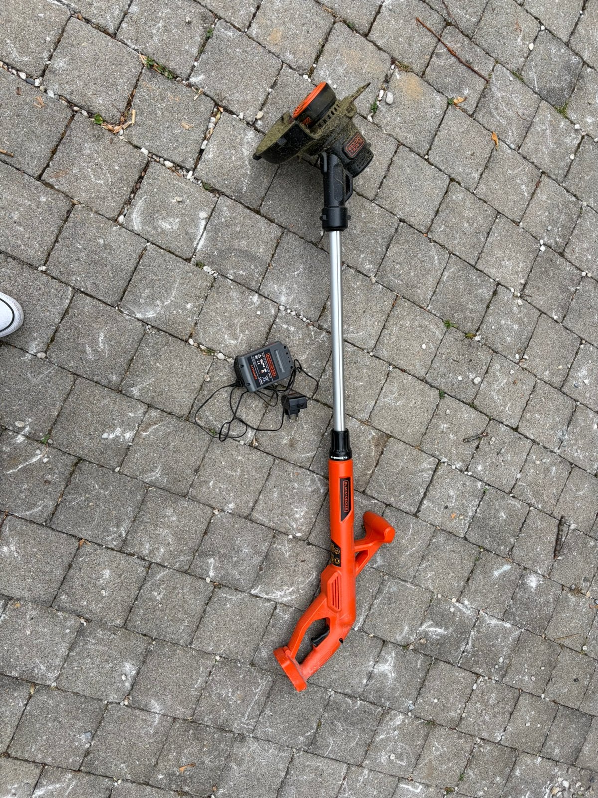 Coupe Bordure Black&Decker, Jardin & Terrasse, Coupe-bordures, Enlèvement, Utilisé, Batterie