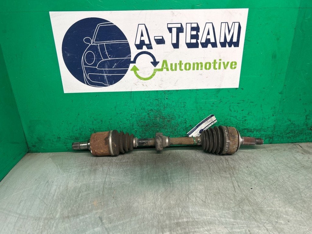 AANDRIJFAS LINKS VOOR Honda Accord Tourer (CM / CN), Hanauer Landstraße  222-224
60314  Frankfurt am Main, DE, Honda, Gebruikt