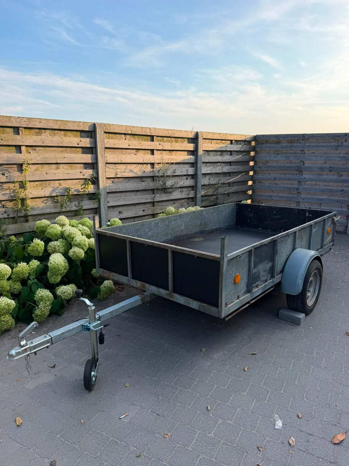 Aanhangwagen, Enlèvement, Comme neuf