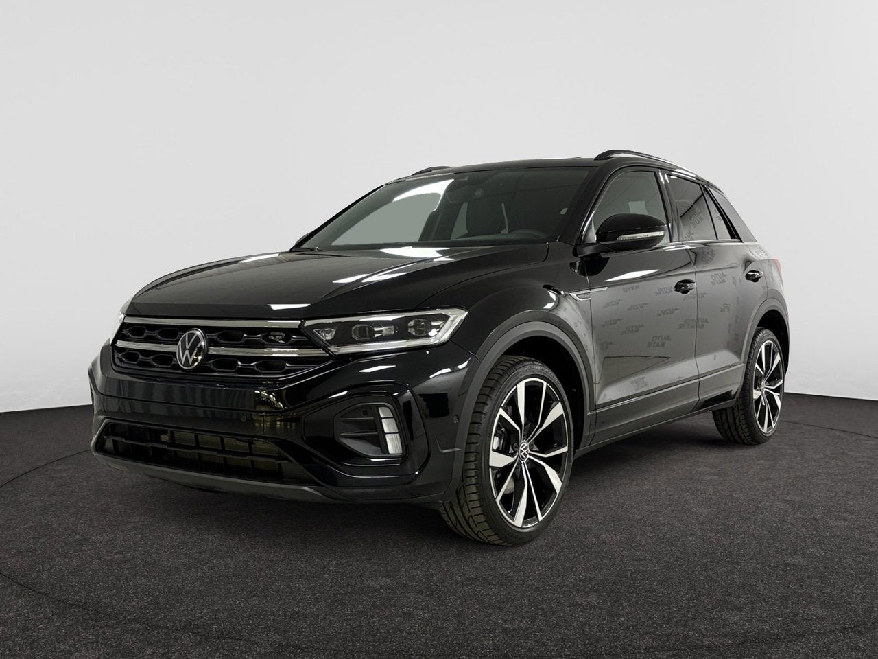 Volkswagen T-Roc R-Line Ultimate Black 1.0 TSI  85 kW (116 p, Autos, Achat, Assistance au freinage d'urgence, Boîte manuelle, https://public.car-pass.be/vhr/e1688728-3f29-48e7-a238-b77342ff69ea