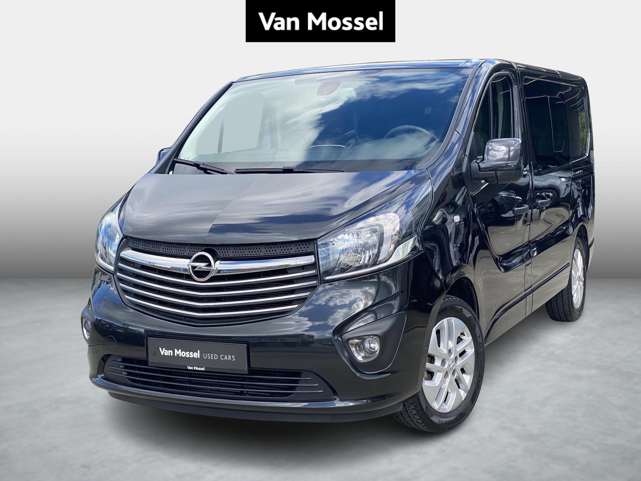 Opel Vivaro Dubbele Cabine 1.6 CDTI 107kW BT S/S L1H1 2.7T, Voorwielaandrijving, 4 cilinders, 2000 kg, https://public.car-pass.be/vhr/738d7d31-87b8-4690-847b-e95963af075c