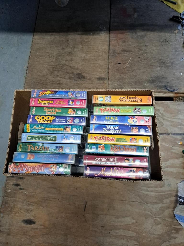 Video's met kinderfilmen, Cd's en Dvd's, VHS | Kinderen en Jeugd, Ophalen