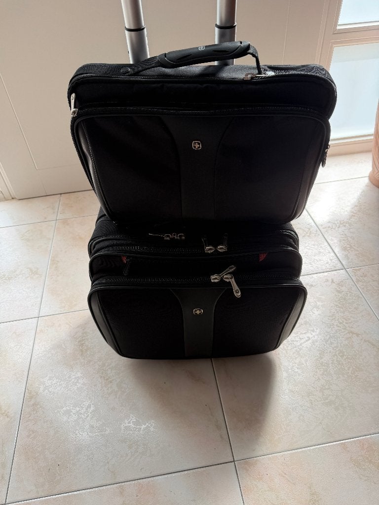 Pilot case Wenger, Bijoux, Sacs & Beauté, Enlèvement, Utilisé, Roulettes