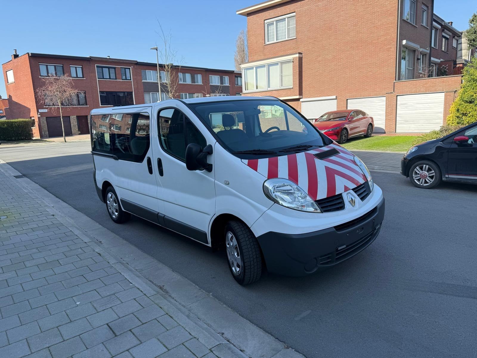 RENAULT TRAFIC 2.0 TDCI À CABINE DOUBLE 2009 97000 KM INSPEC, Autos, Achat, 5 portes, Diesel, Particulier