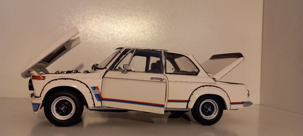 1/18 BMW E10 2002 Turbo White 1974 KYOSHO, Enlèvement ou Envoi, Neuf, Voiture, Kyosho