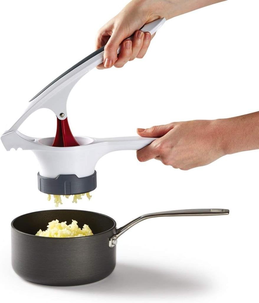 Aardappelpers Zyliss - Voor perfecte, luchtige puree | Nieuw, Maison & Meubles, Enlèvement ou Envoi, Autres marques, Autres types