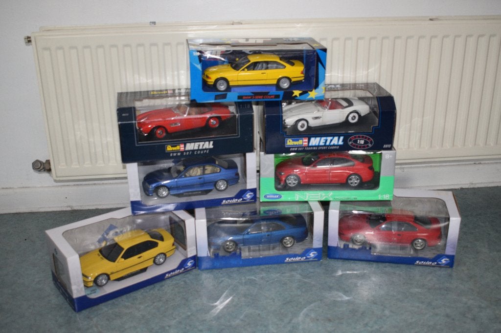 collection 8 miniature BMW automobile 1:18 neuf, Enlèvement ou Envoi, Neuf, Burago