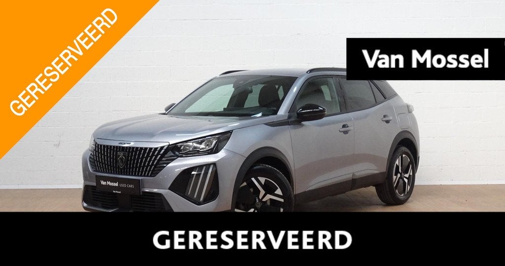 Peugeot 2008 1.2 HYBRID 136 e-DSC6 Allure, Auto's, Peugeot, Stof, Gebruikt, Zwart, https://public.car-pass.be/vhr/6b5c51f5-1b40-4dc4-b566-a5435723a6d3