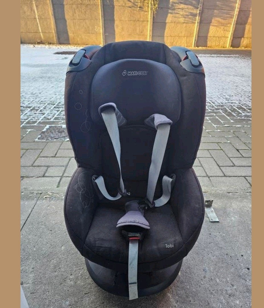 Autostoel maxi-cosi, Enlèvement