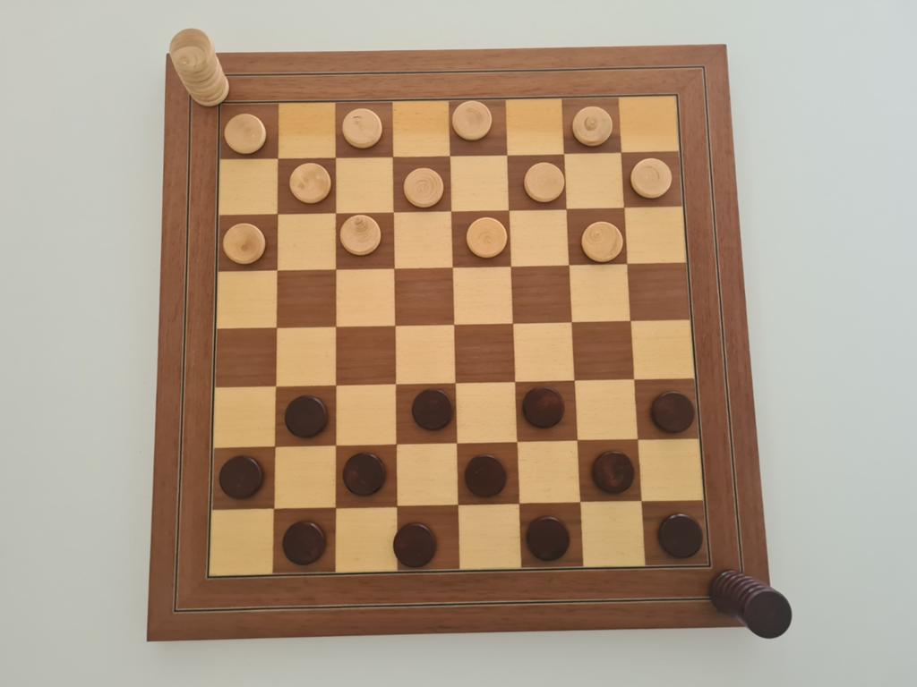 Jeu de dames (ou damier jeu d'échecs), Hobby & Loisirs créatifs, Enlèvement