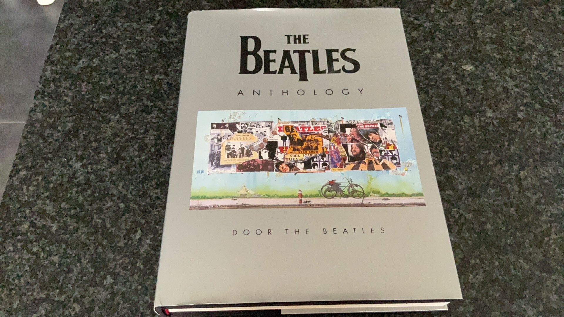The Beatles anthology eerste druk, Boeken, Biografieën, Ophalen of Verzenden