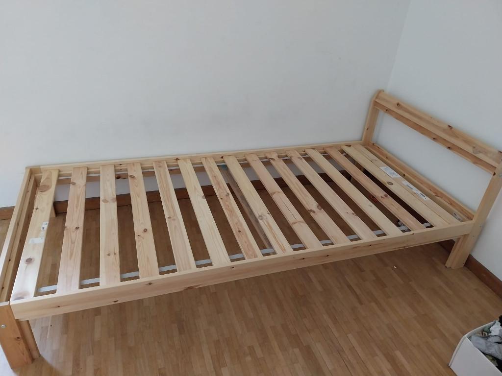 Lattenbed, Huis en Inrichting, Ophalen, Eenpersoons, Beige, Zo goed als nieuw
