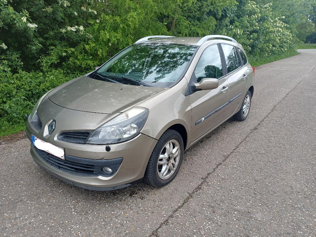 Renault Clio, Autos, 1280 kg, 63 kW, Boîte manuelle, 5 portes