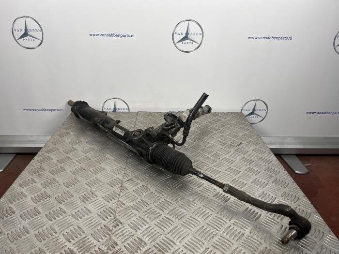 Crémaillère de direction d'un Mercedes C-Klasse, Autos : Pièces & Accessoires, Commande, Mercedes-Benz, Utilisé, 3 mois de garantie