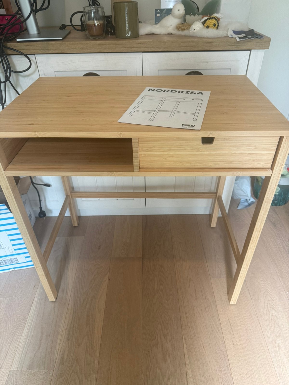 Klein bureau of bijzettafel, Maison & Meubles, Enlèvement, Comme neuf, IKEA