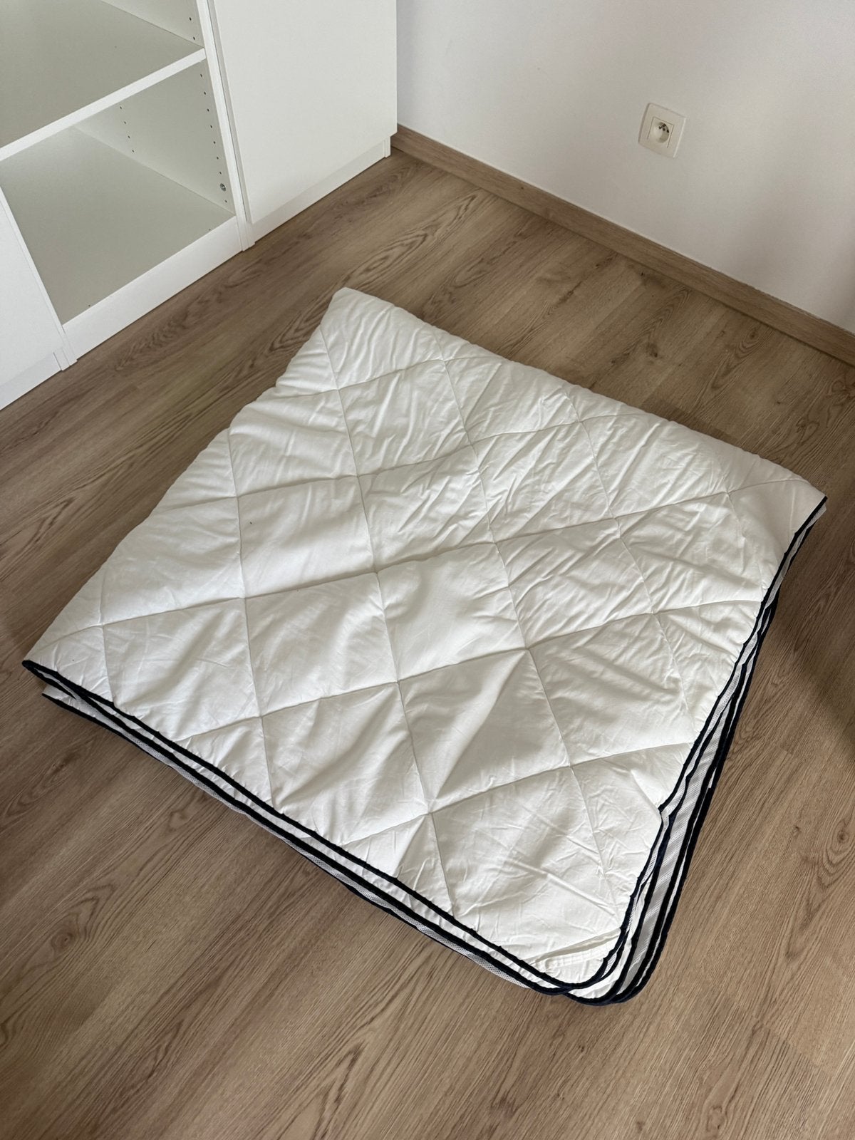 Donsdeken Matt Sleeps 200x200cm, Huis en Inrichting, Ophalen, Wit, Overige typen, Overige materialen