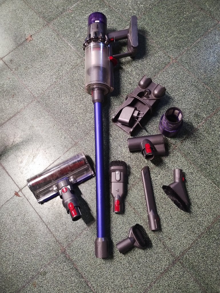 Dyson Steelstofzuiger v11, Ophalen, Gebruikt, Steelstofzuiger, Dyson
