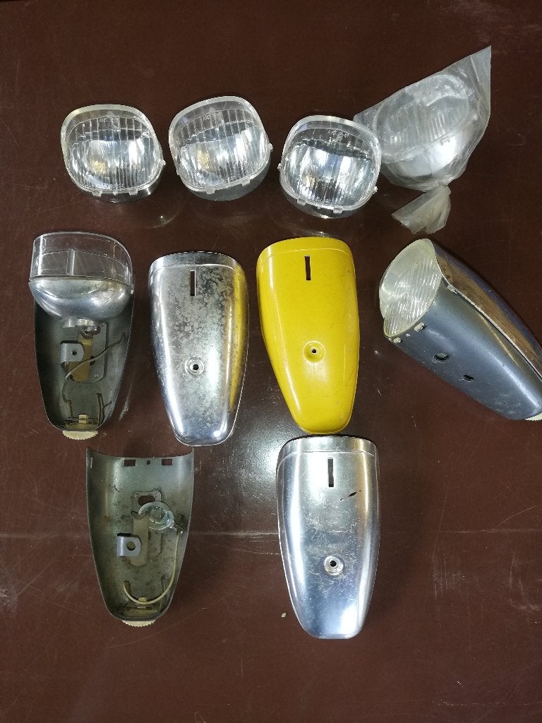 Feux pour cyclomoteurs. Mobylette Peugeot, Vélos & Vélomoteurs, Enlèvement, Neuf, Phare, Autres marques
