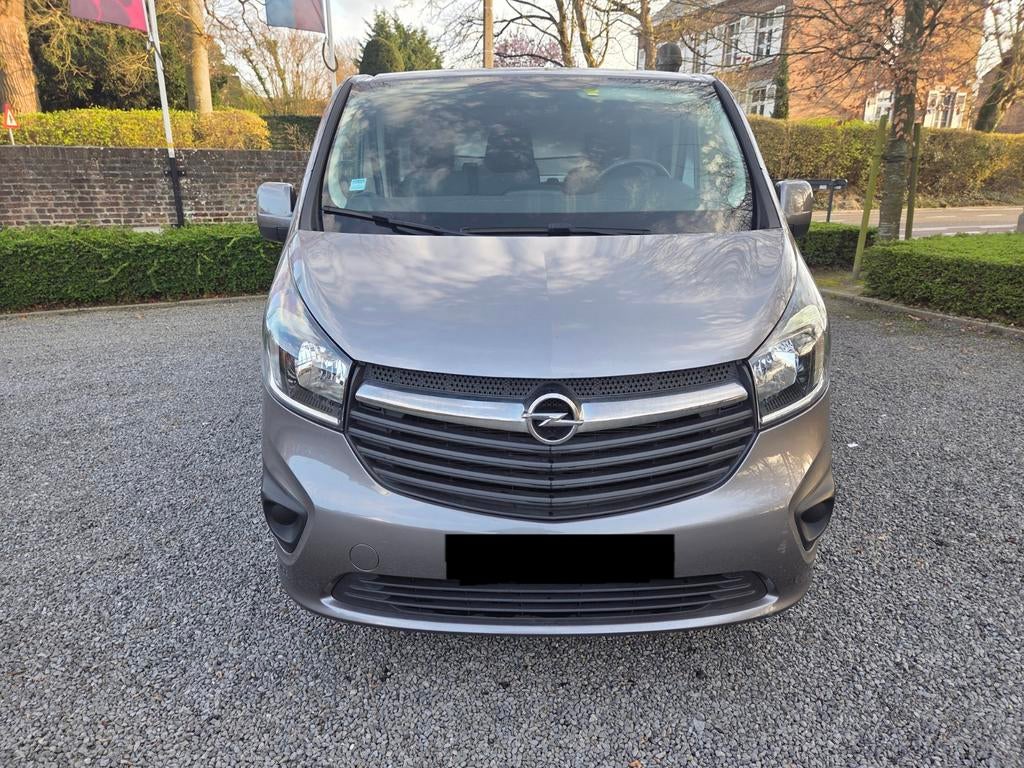 Opel Vivaro 1.6 Diesel L2H1 – 2018 – Slechts 75.000 km, Auto's, Stof, Euro 6, Bedrijf, Zilver of Grijs