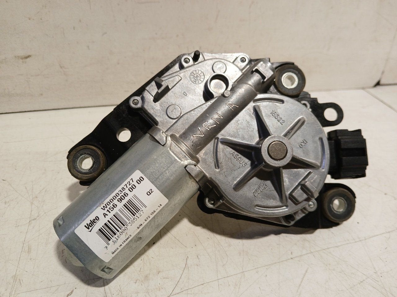 Ruitenwissermotor achter Mercedes-Benz GLA, Onderdelen@venauto.nl, Van der Ven Autorecycling B.V., Gebruikt, Ettenseweg 76, 4706 PB Roosendaal, The Netherlands