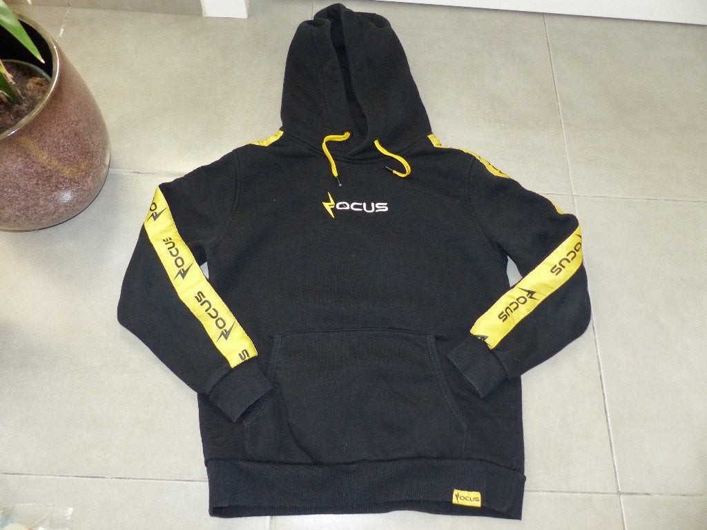 Zwarte hoodie focus - maat small, Kleding | Heren, Truien en Vesten, Focus, Zwart, Ophalen of Verzenden, Zo goed als nieuw