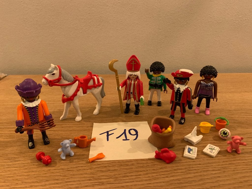 PLAYMOBIL F19: VARIA FIGUREN SINTERKLAAS E.A., Kinderen en Baby's, Ophalen of Verzenden, Zo goed als nieuw, Losse onderdelen, Figuren