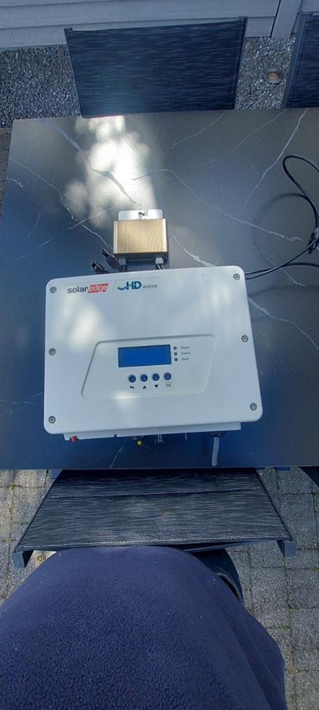 Omvormer solar edge 2.2 kw met 11 optimezers, Doe-het-zelf en Bouw, Ophalen