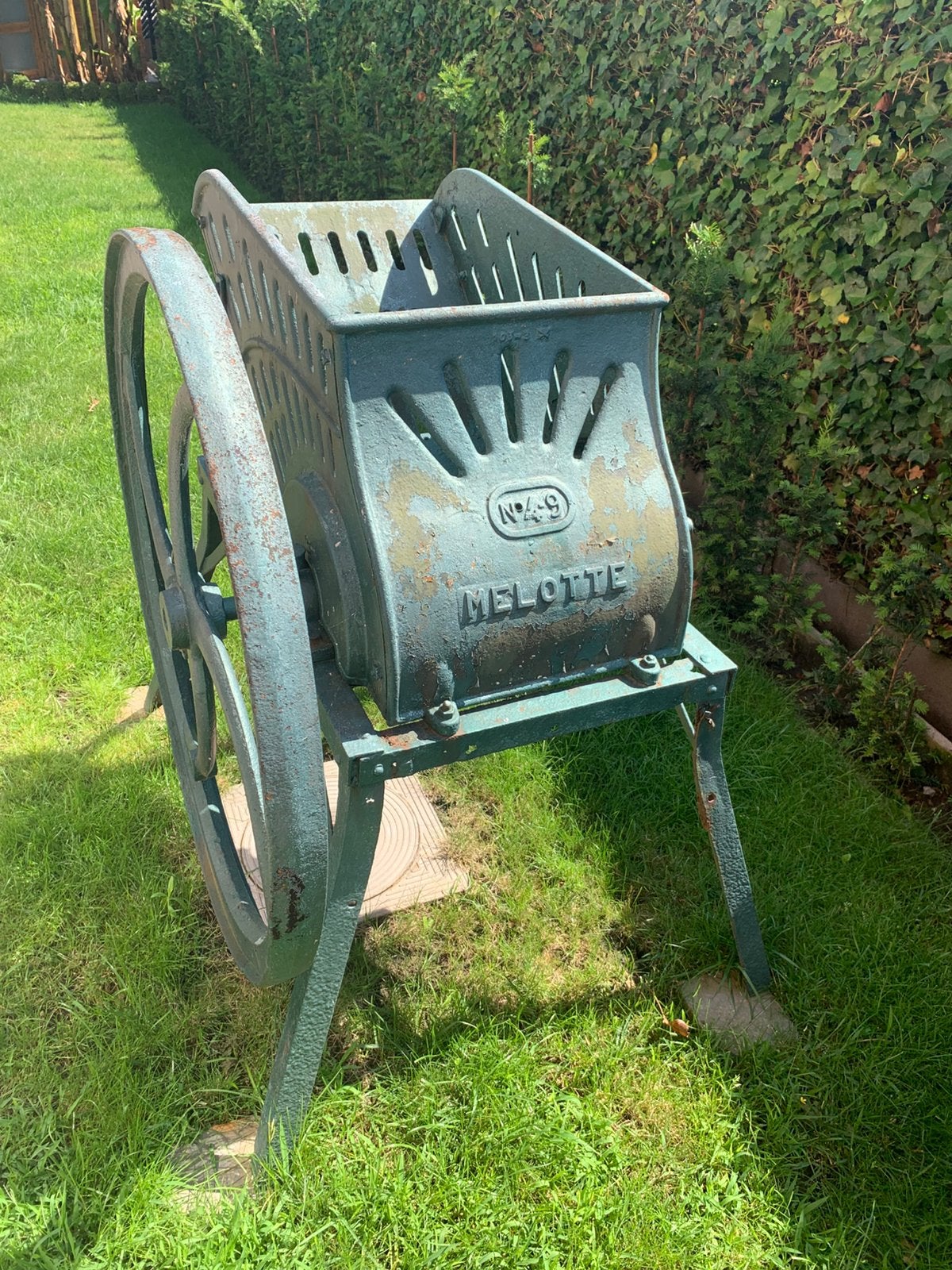 Authentieke bietenmolen, Antiek en Kunst, Ophalen