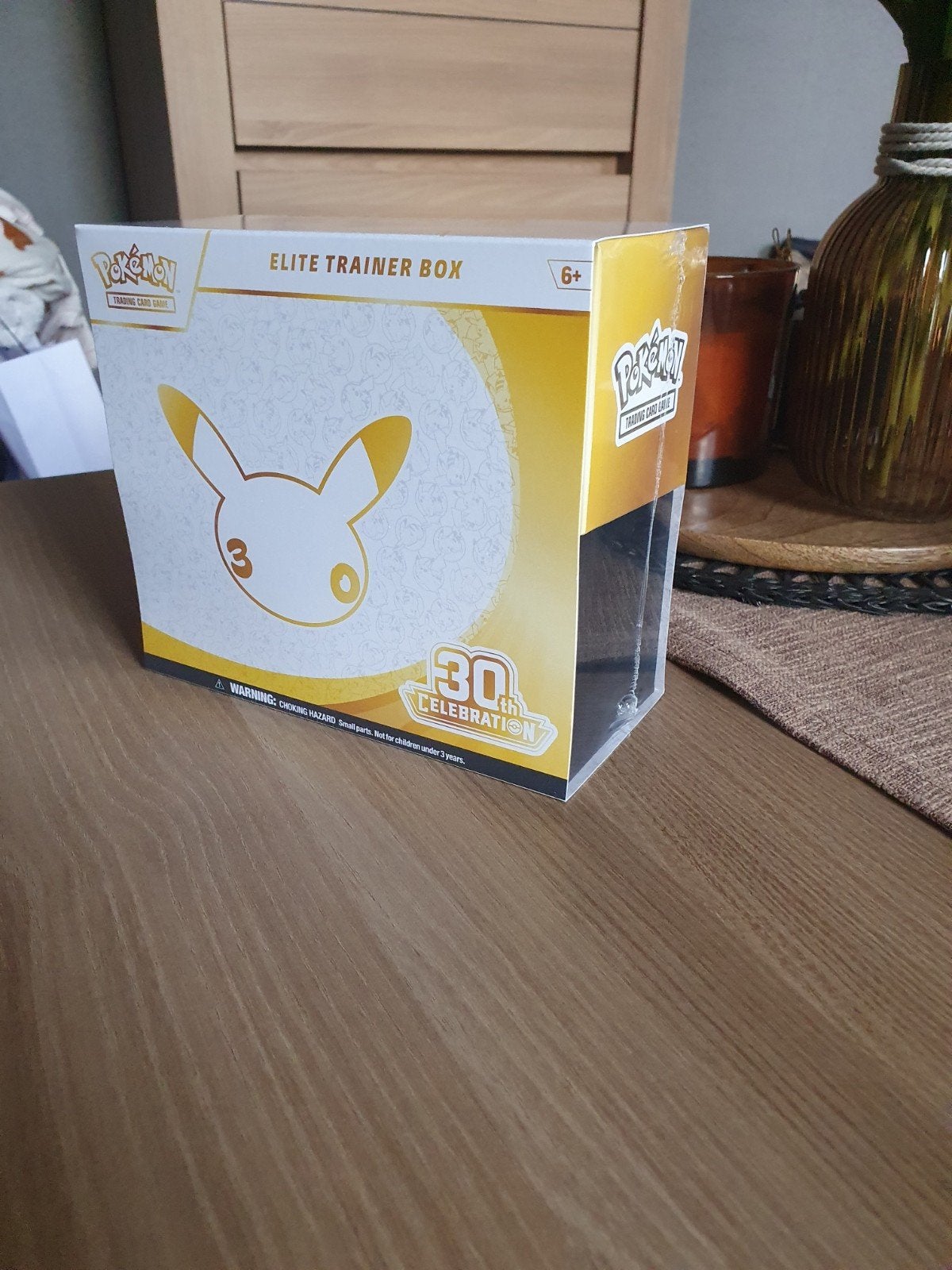 Pokemon ETB est scellé pour 30 ans, Enlèvement, Neuf, Booster box