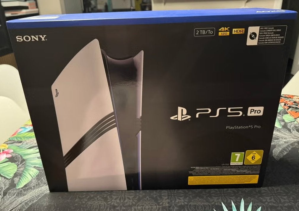 Sony PlayStation 5 Pro – 2 To – NEUVE & SCELLÉE – Garantie, Enlèvement, Neuf, Playstation 5