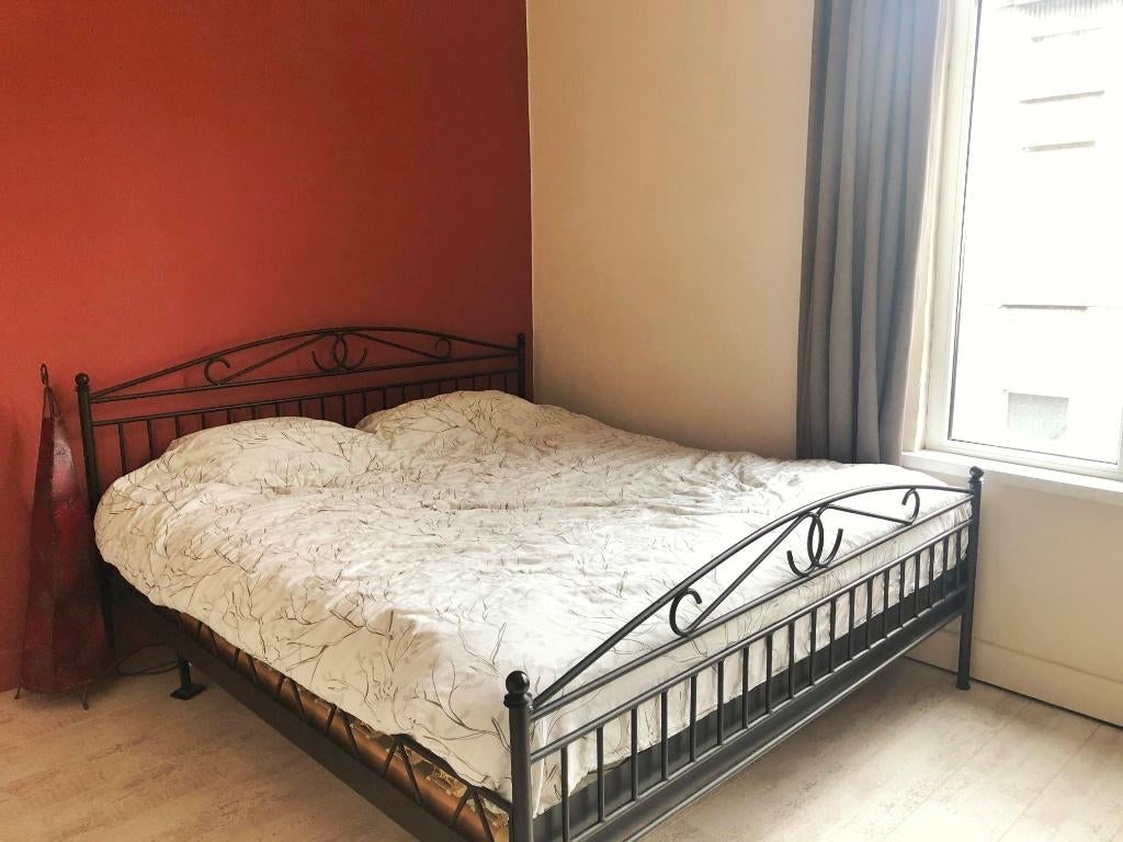 Hemelbed 180x200, Huis en Inrichting, Slaapkamer | Bedden, Ophalen, Gebruikt, Zwart, Tweepersoons