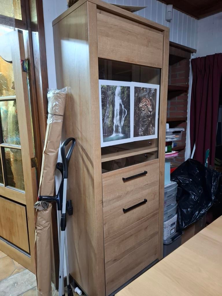 Kast, Ophalen