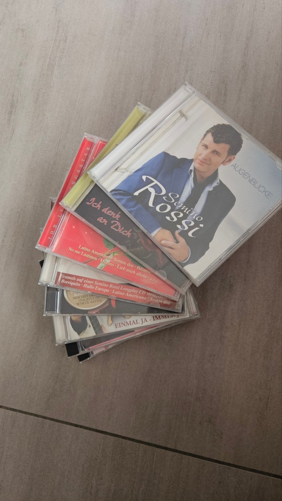 Cd's semino rossi 10 stuks, Livres, Grossesse & Éducation, Enlèvement