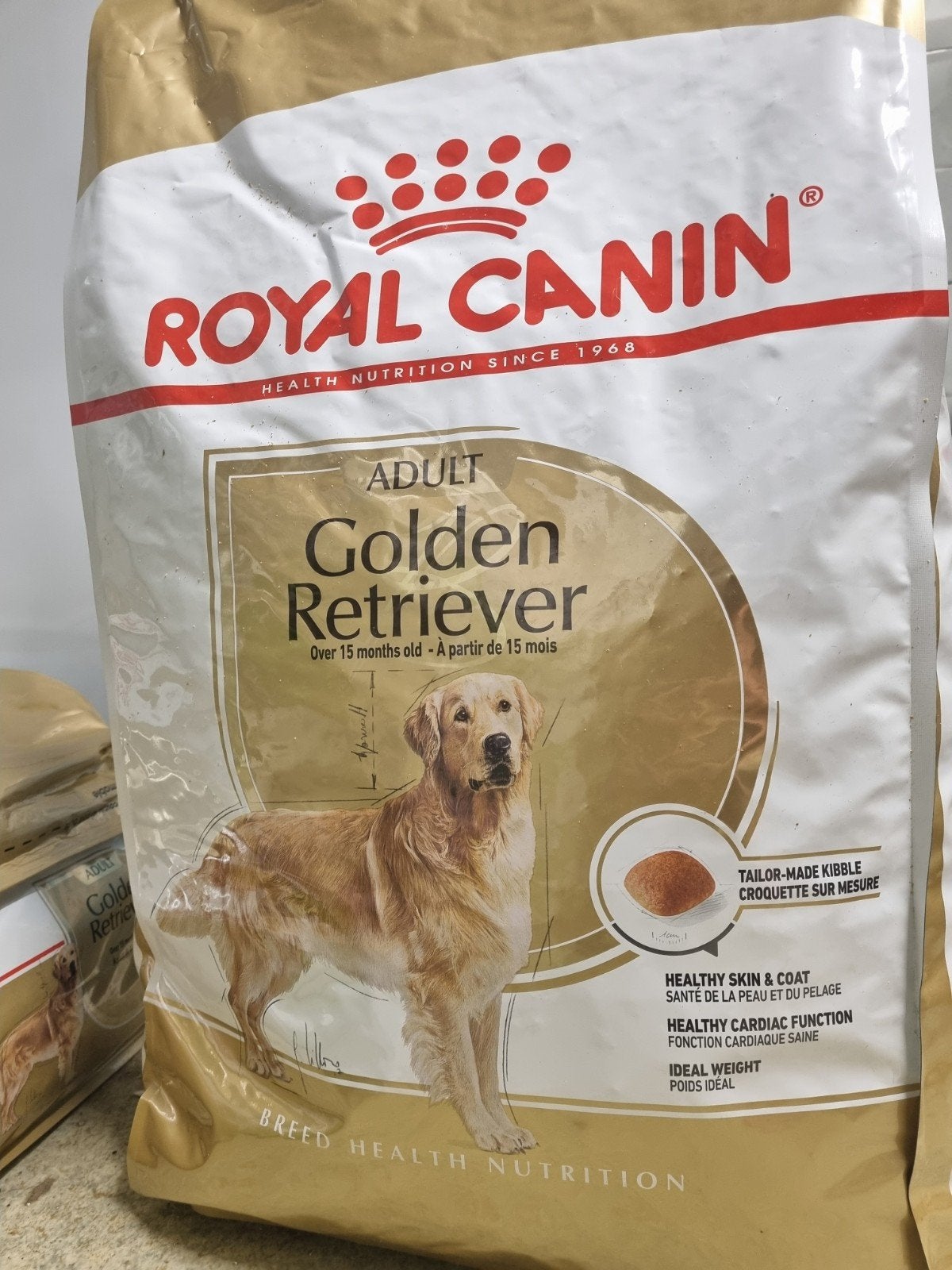Te koop: 3 zakken Royal Canin Golden Retriever Adult (12 kg), Dieren en Toebehoren, Ophalen, Hond