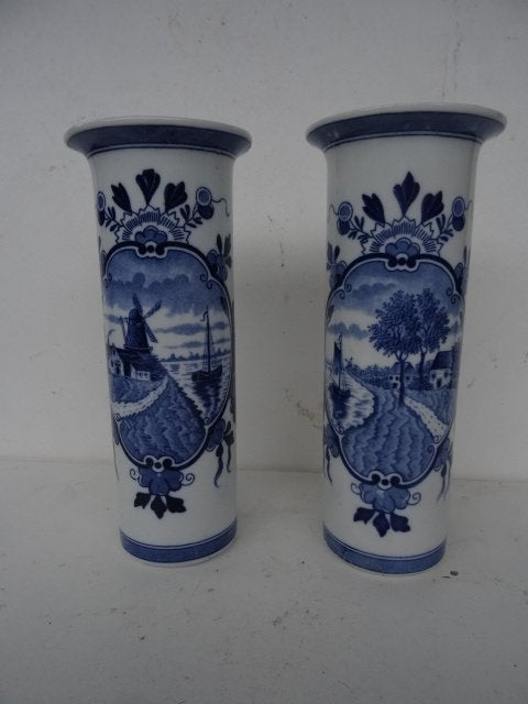 2 Anciens vases bleu de DELFT –  ; ref : Dec 553 A et B, Antiquités & Art, Antiquités | Vases, Enlèvement ou Envoi