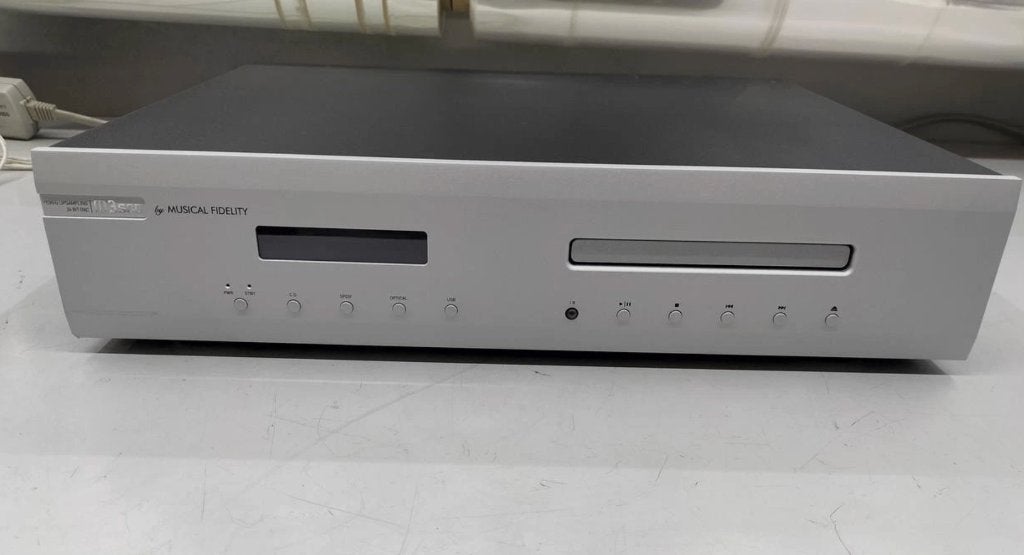 Lecteur CD haut de gamme MUSICAL FIDELITY M3SCD, TV, Hi-fi & Vidéo, Enlèvement ou Envoi, Utilisé, Autres marques, Avec radio