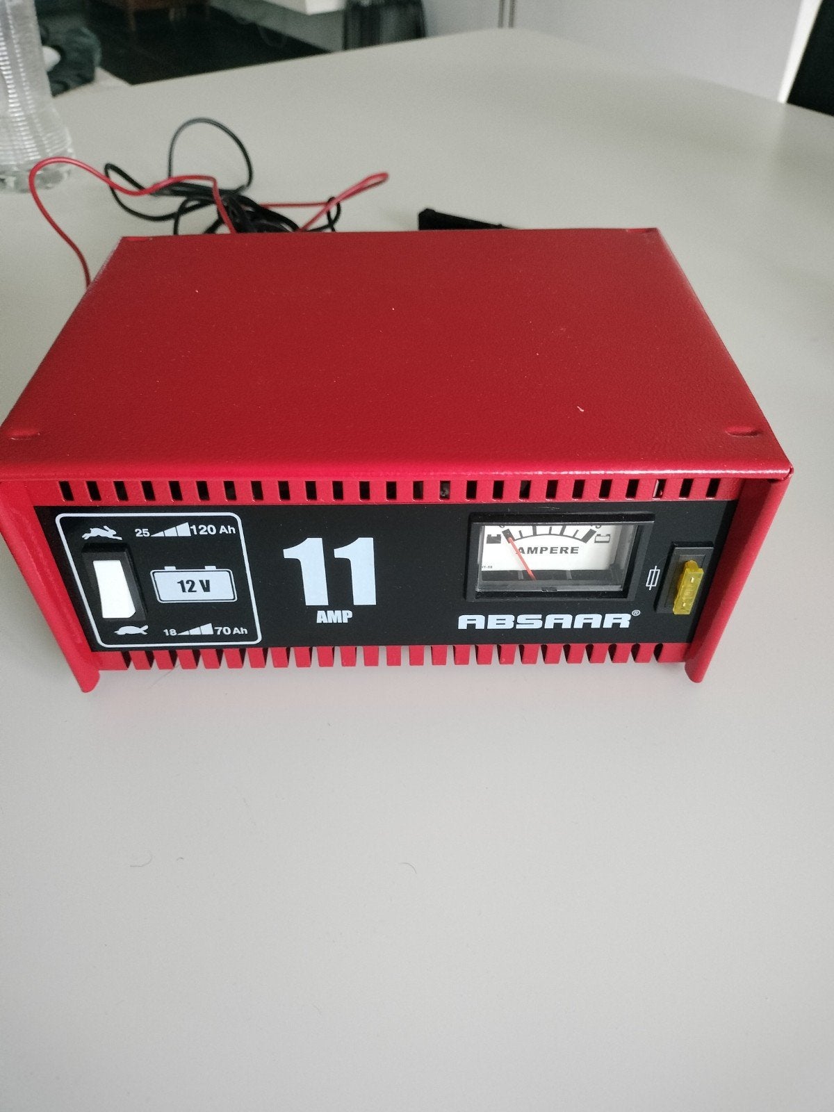 chargeur batterie 11amp 12v, Utilisé