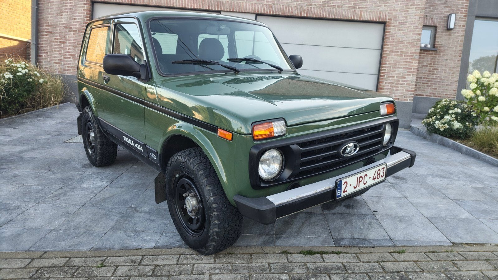 Lada Taïga / Niva 4x4 – 03/2017 – 76.000 km – Vert, Auto's, 4 zetels, Niva, Euro 6, 1690 cc