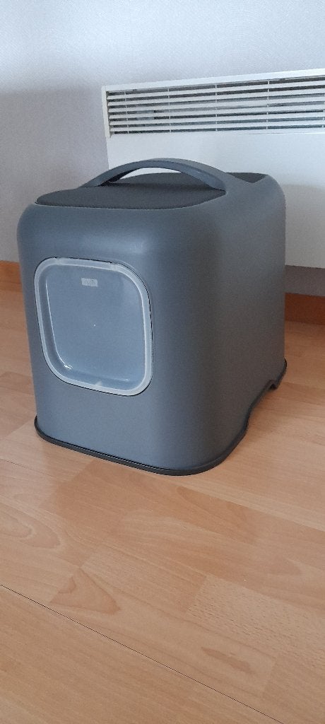kattenbak, Ophalen, Zo goed als nieuw, Gesloten