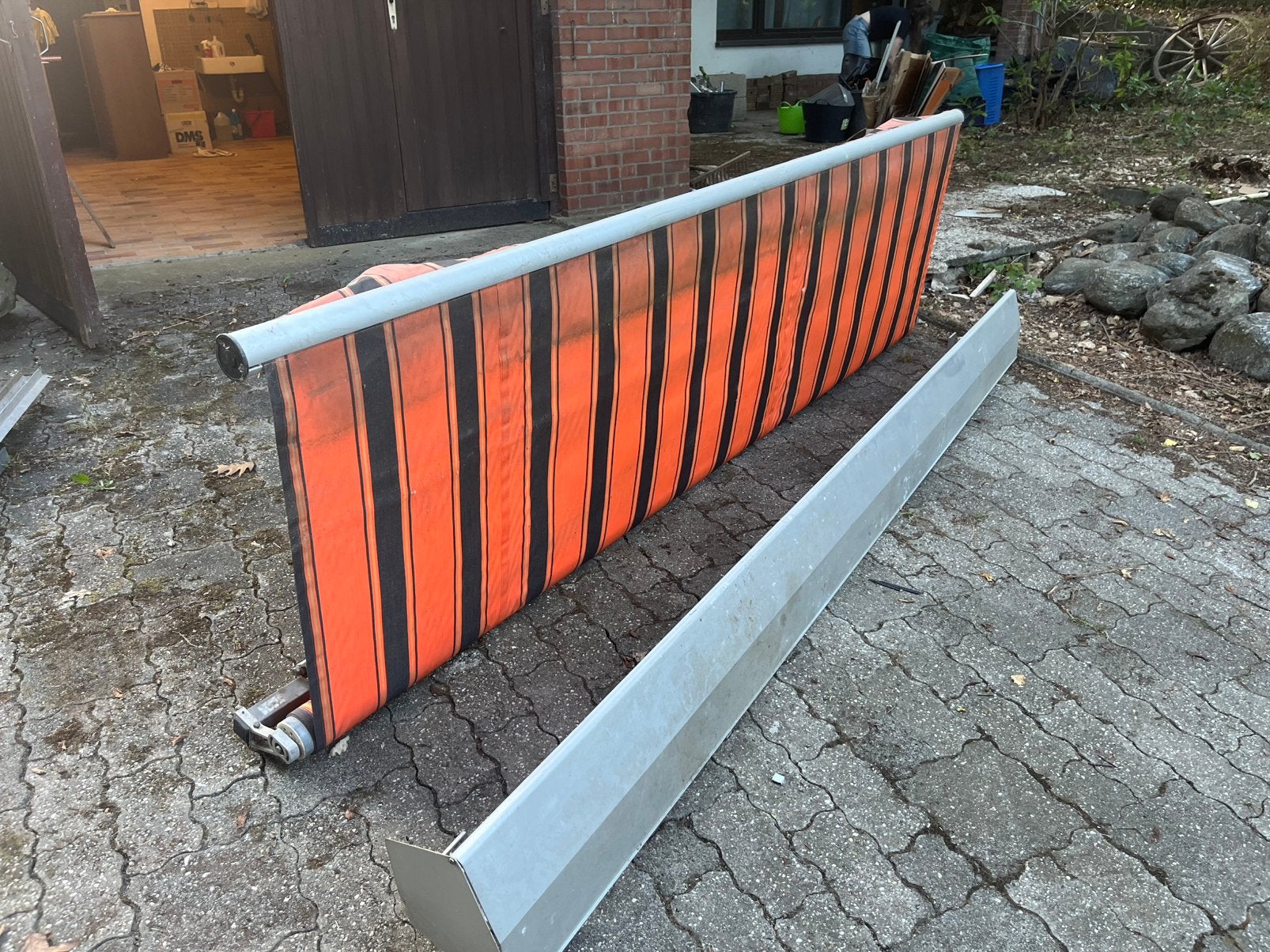 Banne de terasse 3m de large 2,5m de long, À bras articulé, 250 cm à 450 cm, 150 à 300 cm, Enlèvement