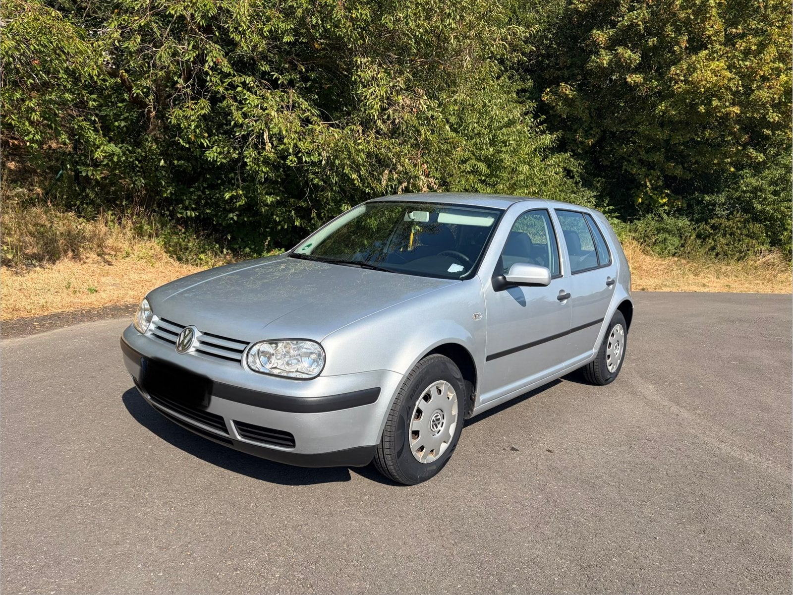 Golf 4 essence prete à immatriculer, Autos, Argent ou Gris, Achat, Entreprise, 5 portes