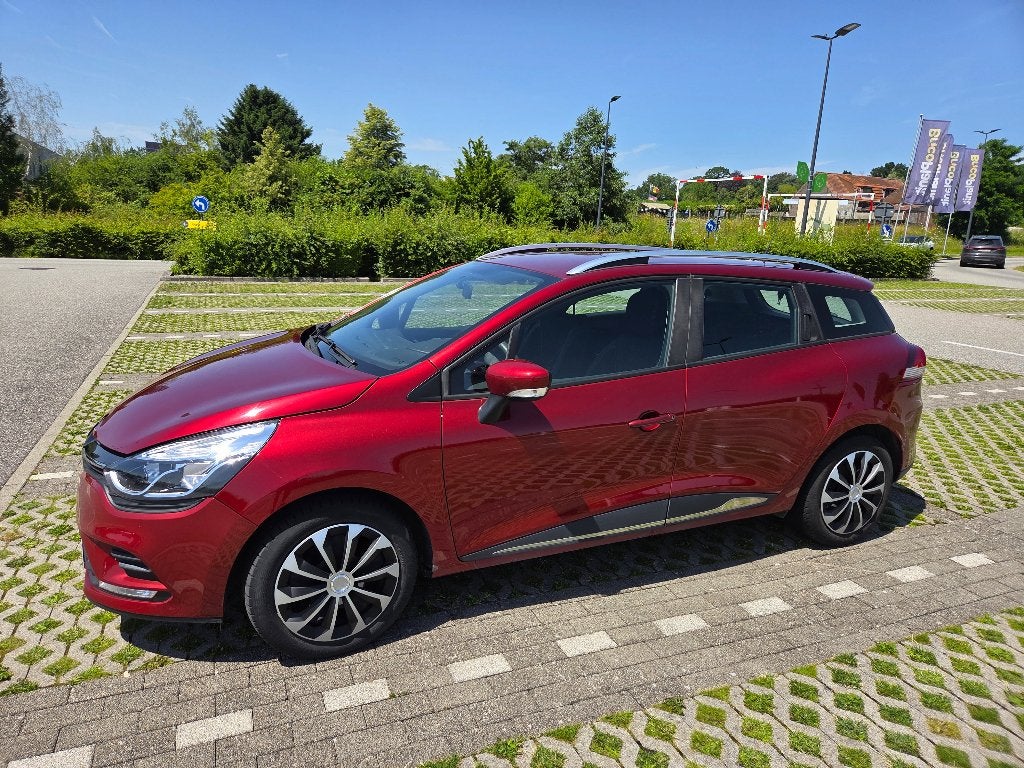 Renault Clio Grandtour Zen Energy TCe 90 - Benzine - 2018, Voorwielaandrijving, Stof, 5 deurs, Particulier